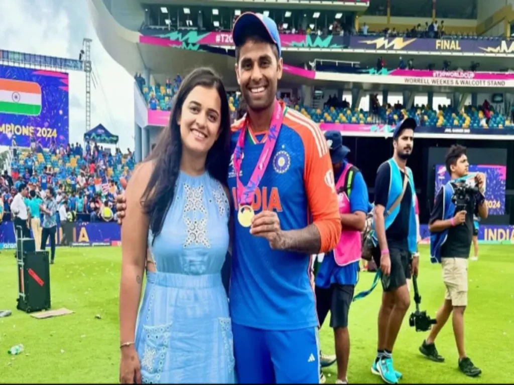 Suryakumar Yadav और Devisha Shetty: SKY की ज़िंदगी में चमकते प्यार की Love Story, क्रिकेट का Mr. 360 और दिल से Romantic Lover